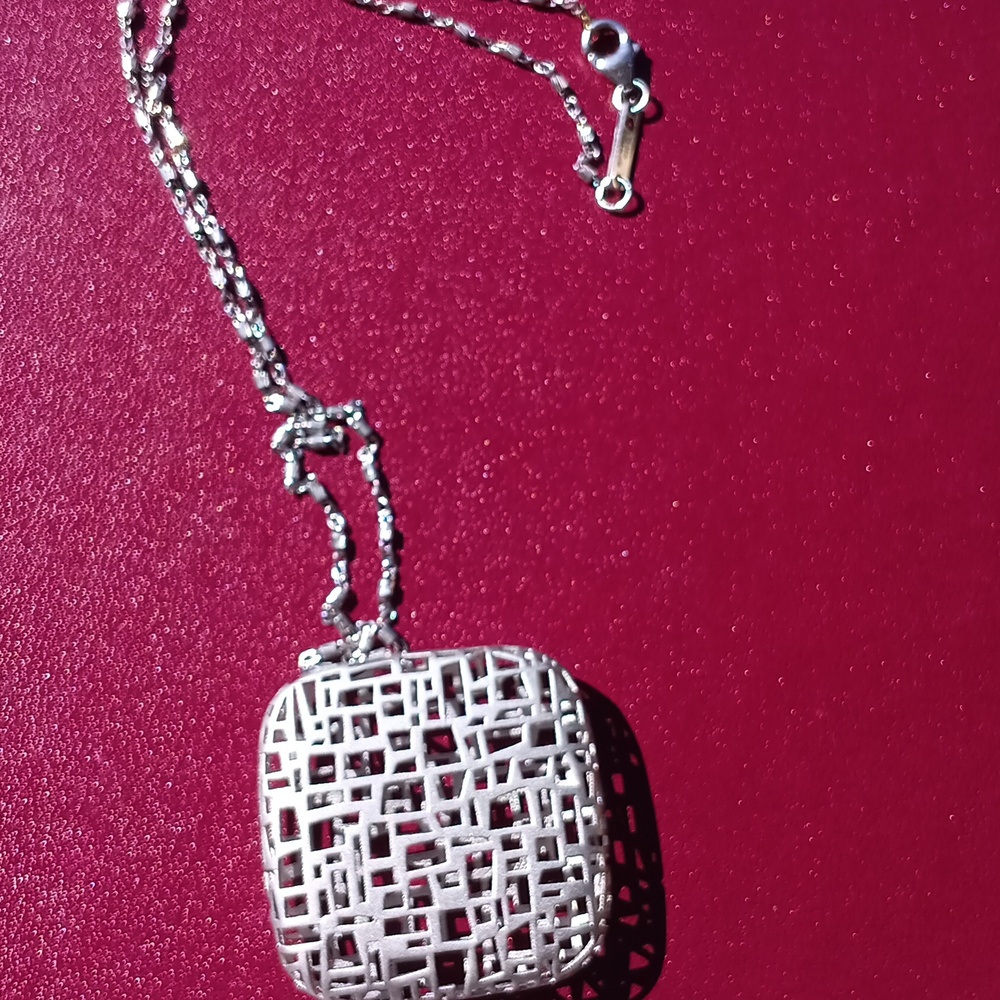 ROBERTO COIN 925 5TH Generation NECKLACE SKYLINE PENDENT